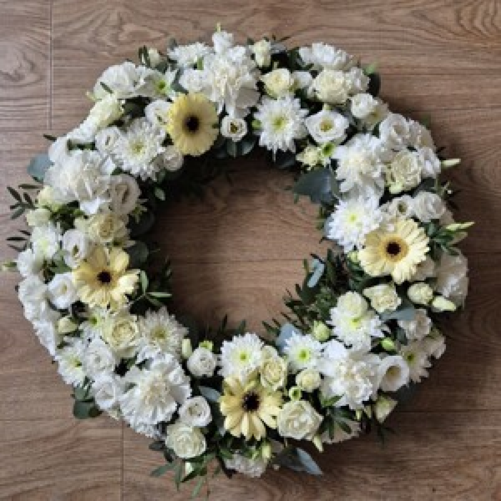 Wreath in whites